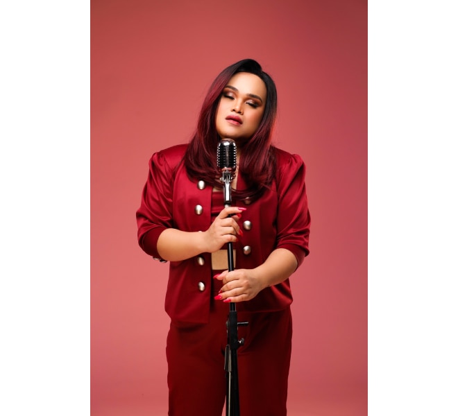 TNT Finalist Makki Lucino drops first single She Used To Be Mine