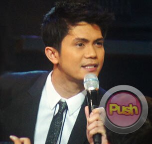 Vhong Navarro says there is pressure for Showtime to take the lead in the ratings war