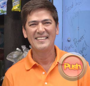 Vic Sotto on his relationship with Pia Guanio: Ayos naman