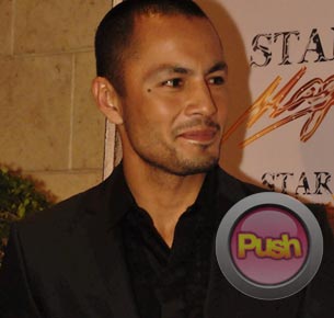 Derek Ramsay says Solenn Heussaff is still close to him and his family