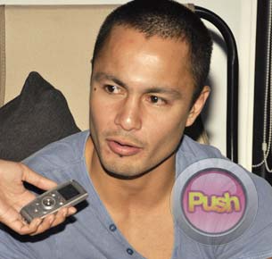 Derek Ramsay looks forward to spending Christmas in Indonesia with Angelica Panganiban and his family