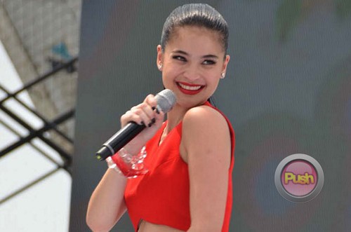 Philstar.com on X: 'A LITTLE BONJOUR GOES A LONG WAY' Anne Curtis