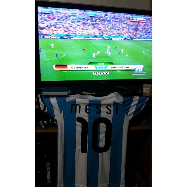jhong messi.jpg