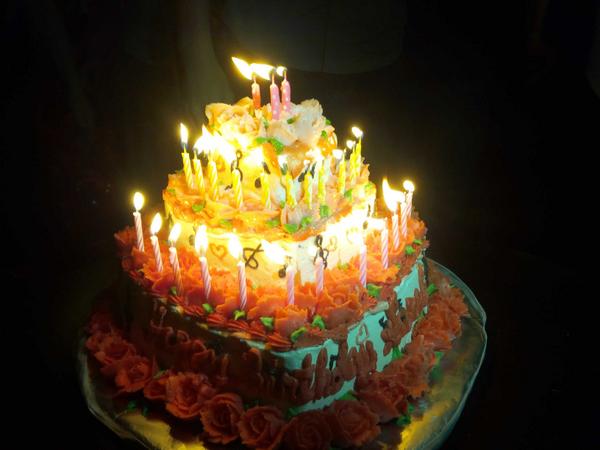 sarah cake.jpg