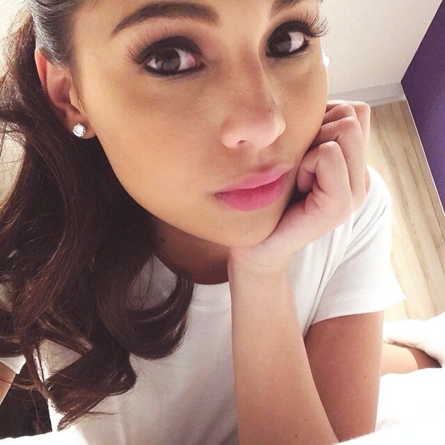 makeup.jpg