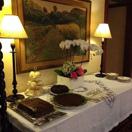 dessert-table.jpg
