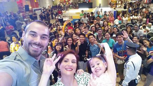 sm-megamall-apr13-selfie.jpg
