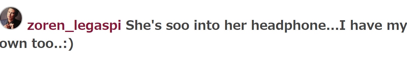 headphones txt.jpg