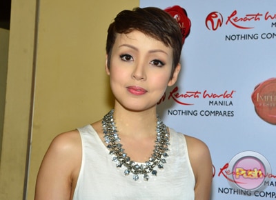 021415-cris_main.jpg
