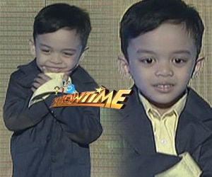 Mini Me ni Josh Groban dinaan sa tula ang kanyang talent sa It's Showtime