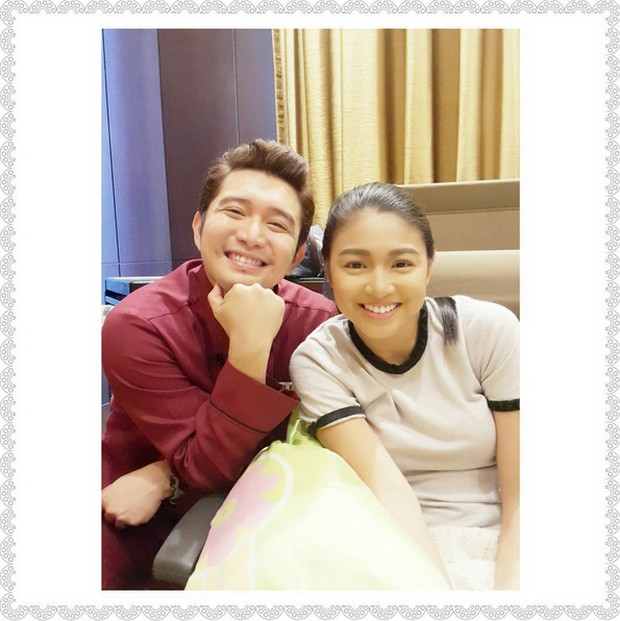 14 On the set of On The Wings of Love.jpg