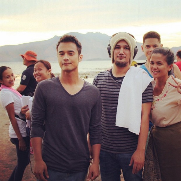 21 All Of Me Cast on Set.jpg