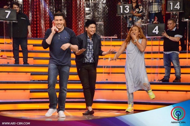 44 Kapamilya Deal or No Deal Maris Racal and Manolo Pedrosa.jpg