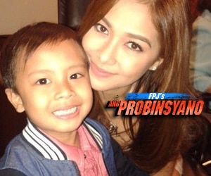 LOOK: Onyok with the beautiful ladies of FPJ's Ang Probinsyano