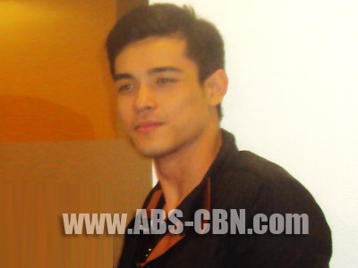 Xian Lim pairs up with Megan Young in 'The Reunion'