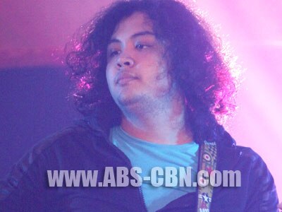 Robin Nievera looks up to Nikki Gil as a MYX VJ