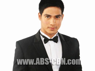 Piolo Pascual will have more passionate kissing scenes with KC Concepcion in 'Lovers in Paris'