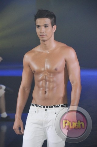 Dominic Roque, Markki Stroem and other hot male celebrities at the ...