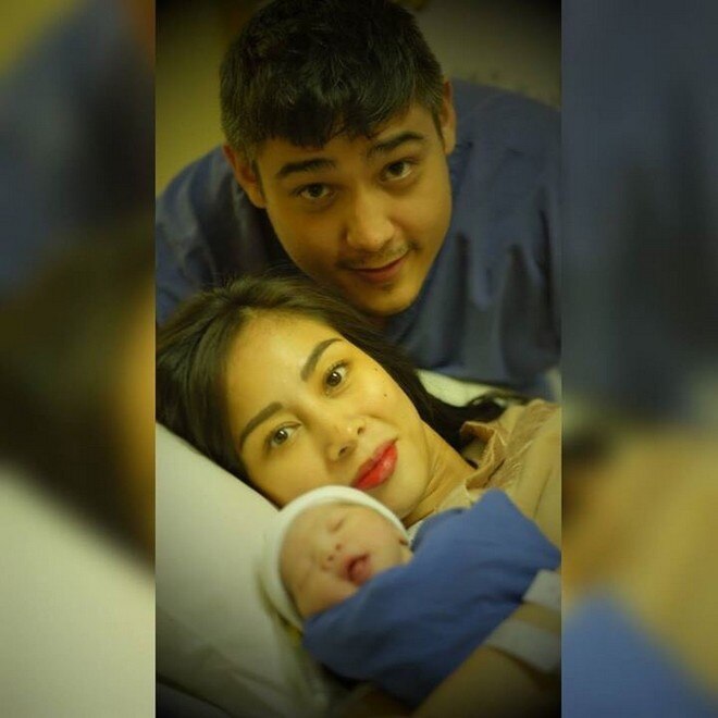 Mickey Perz And Geeann Abrahan Introduce Baby Raphaelle Push Com Ph Your Ultimate Showbiz Hub
