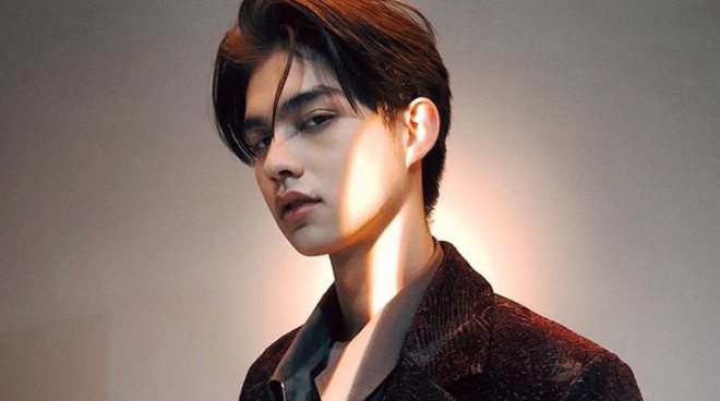 Bright Vachirawit Abs Cbn Watch Bright Vachirawit Of 2gether Puts A New Spin To Eraserheads With A Smile Topnews Philippines watch bright vachirawit of 2gether